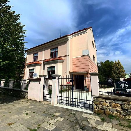 Pension Moravia Оломоуц Екстер'єр фото
