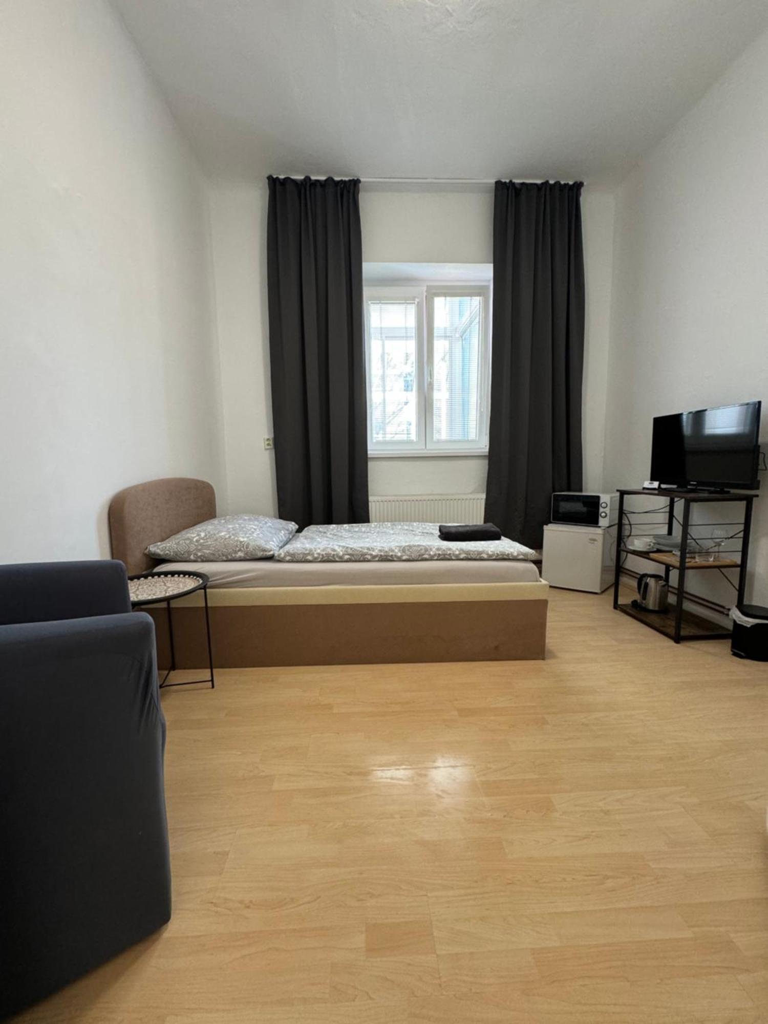 Pension Moravia Оломоуц Екстер'єр фото
